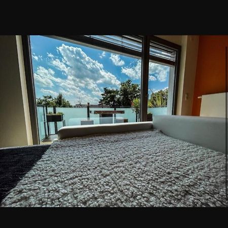 Zimmer - Modernes Apartment Mit 45 Qm. Στράουμπινγκ Εξωτερικό φωτογραφία