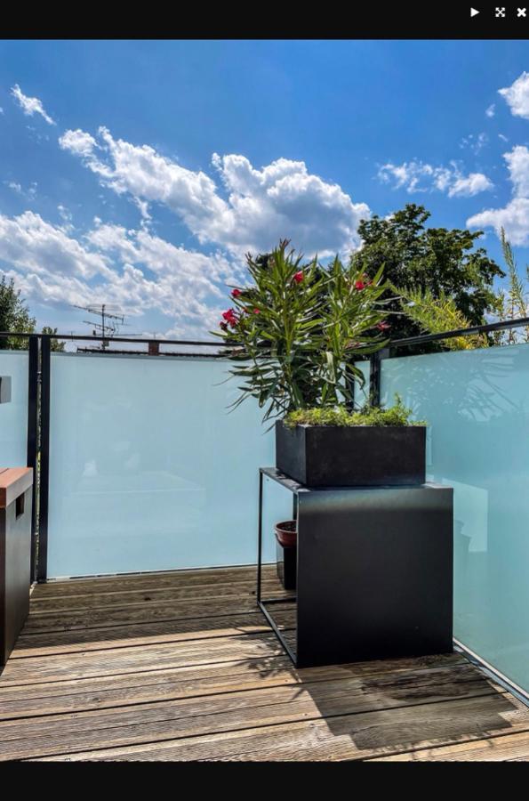 Zimmer - Modernes Apartment Mit 45 Qm. Στράουμπινγκ Εξωτερικό φωτογραφία