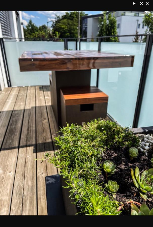 Zimmer - Modernes Apartment Mit 45 Qm. Στράουμπινγκ Εξωτερικό φωτογραφία